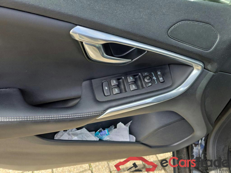 VOLVO V40 Dsl 2.0 D3 Black Edition AdBlue (EU6d-TEMP) #6