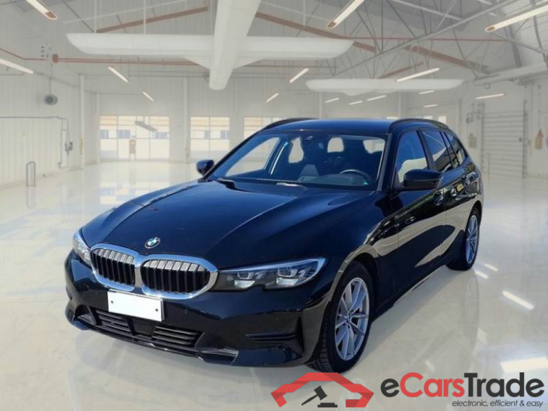 BMW SERIE 3 / 2018 / 5P / STATION WAGON 318D BUSINESS ADVANTAGE AUTO TOURING