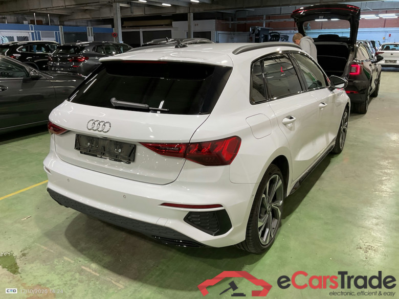 AUDI A3 SPORTBACK 1.4 45 TFSI E S TR. COMPETITION SPORTB. #4
