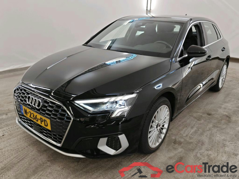 Audi A3 Sportback 30 TFSI S tronic Business edition 5d