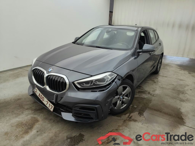 BMW 1 Reeks Hatch 118i (103 kW) 5d #1
