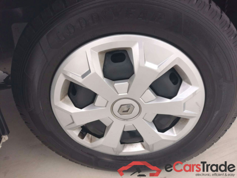 RENAULT TRAFIC 2.0 ENERGY BLUE DCI CONFORT 2. #4
