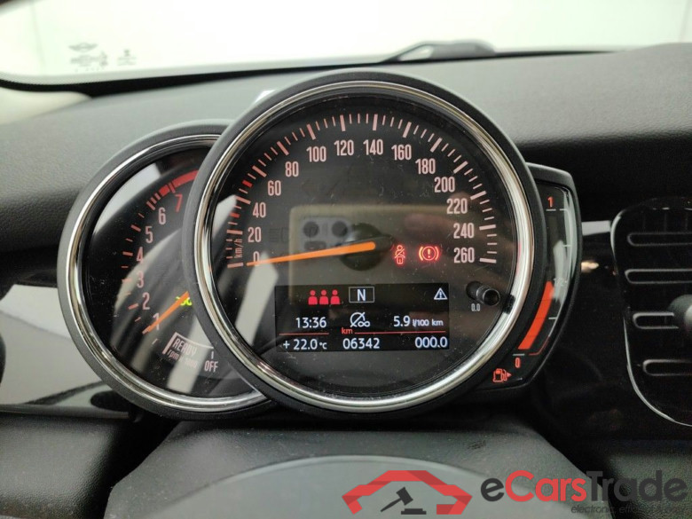 Mini 5 door Cooper (100 kW) 5d #6
