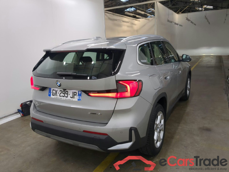 BMW X1 / 2022 / 5P / SUV sDrive18i Business Design DKG7 #4