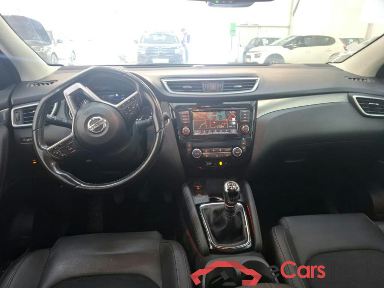 NISSAN Qashqai / 2017 / 5P / Crossover 1.3 DIG-T 140 Tekna #5