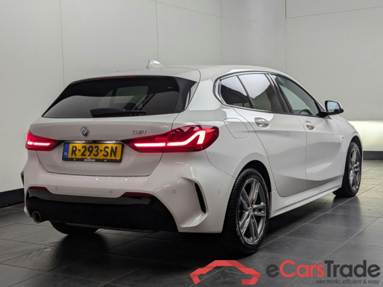 BMW 1-serie 118i Bns Edition #3