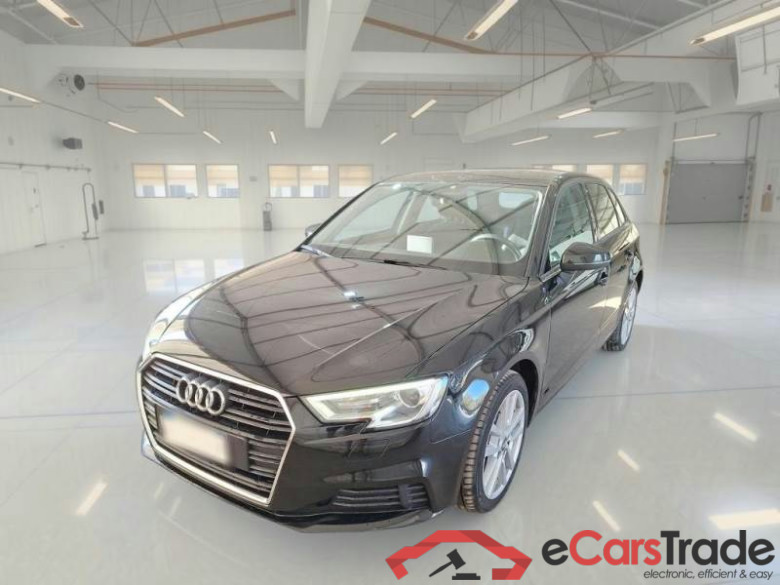 AUDI A3 / 2016 / 5P / BERLINA 35 TDI S TRONIC BUSINESS S.BACK #1