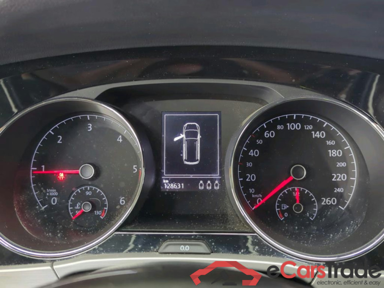 Touran Comfortline BMT/Start-Stopp 2.0 TDI 110KW AT7 E6d #5