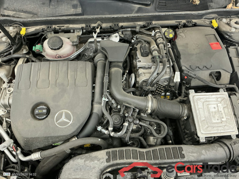 MERCEDES-BENZ CLA 1.3 CLA 250 E BUSINESS SOLUTION DCT #6