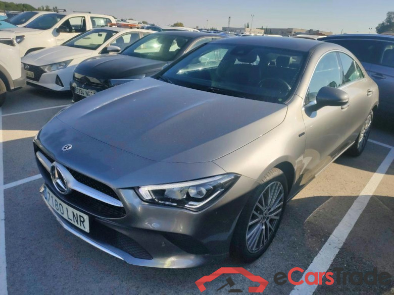 MERCEDES-BENZ CLA / 2019 / 4P / coupé CLA 250 e