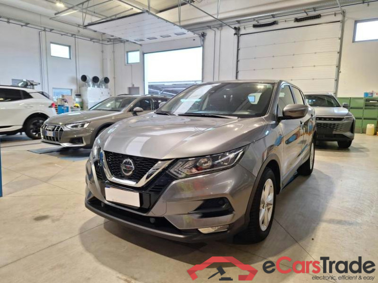 NISSAN Qashqai / 2017 / 5P / Crossover 1.5 dCi 115 Business #1