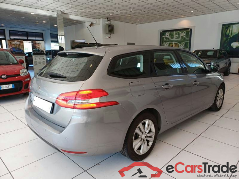 PEUGEOT 308 / 2017 / 5P / STATION WAGON SW BUSINESS BLUEHDI 130 EAT8 SeS AUT. #2