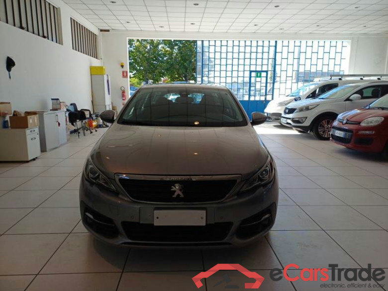 PEUGEOT 308 / 2017 / 5P / STATION WAGON SW BUSINESS BLUEHDI 130 EAT8 SeS AUT. #6