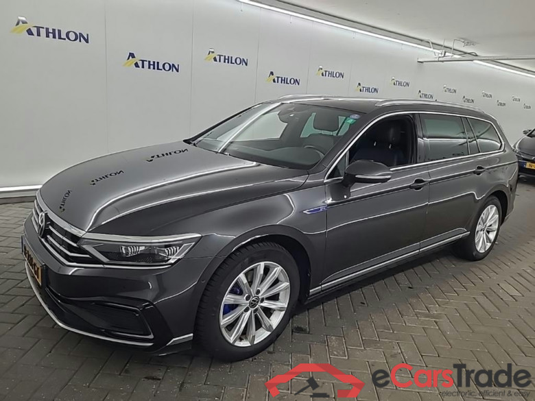 VOLKSWAGEN Passat Variant 1.4 TSI PHEV 6-DSG GTE Business 5D 160kW #1