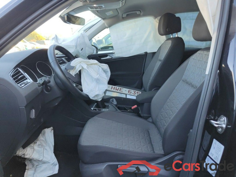 Volkswagen Tiguan 1.5 TSI 96kW Life 5d !!!! Damaged car !!! #3