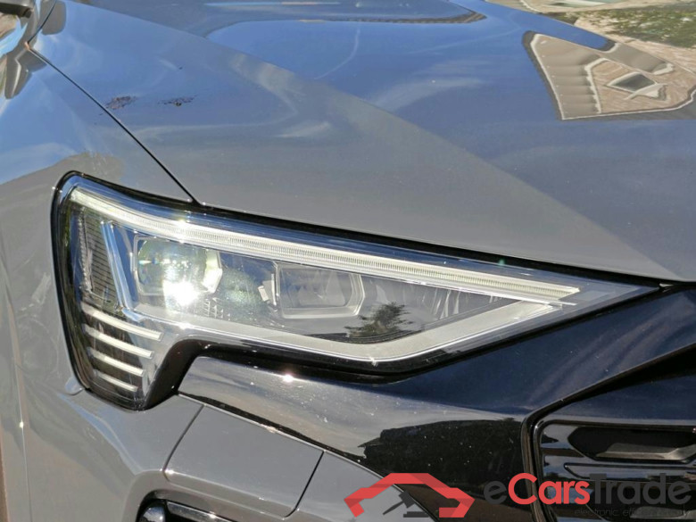 AUDI Q8 300 kW #4