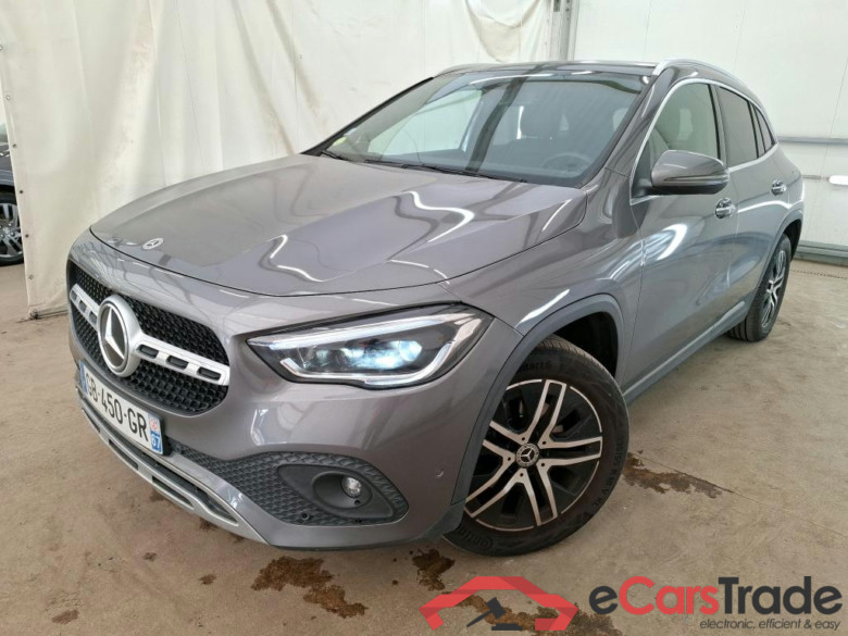MERCEDES-BENZ GLA / 2020 / 5P / SUV 2.0 GLA 200 D BUSINESS LINE DCT #1