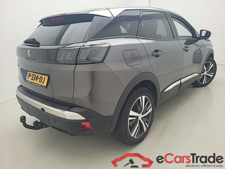 PEUGEOT 3008 1.2 PureTech Allure #2