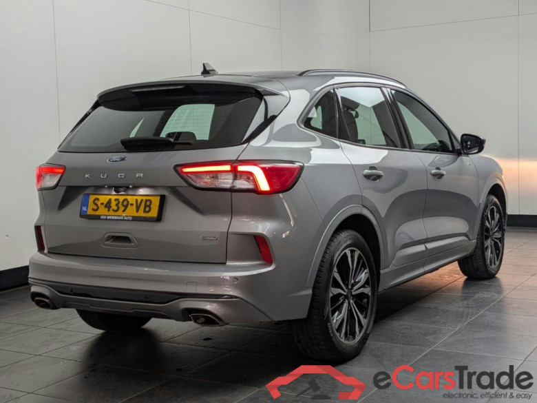 FORD Kuga 2.5 PHEV ST-Line #3