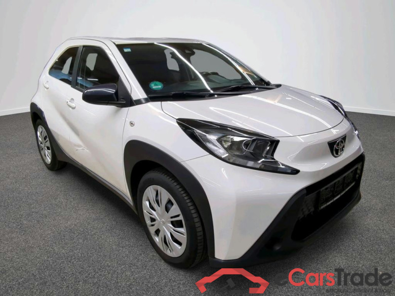 Aygo X Play 1.0 53KW MT5 E6d #6