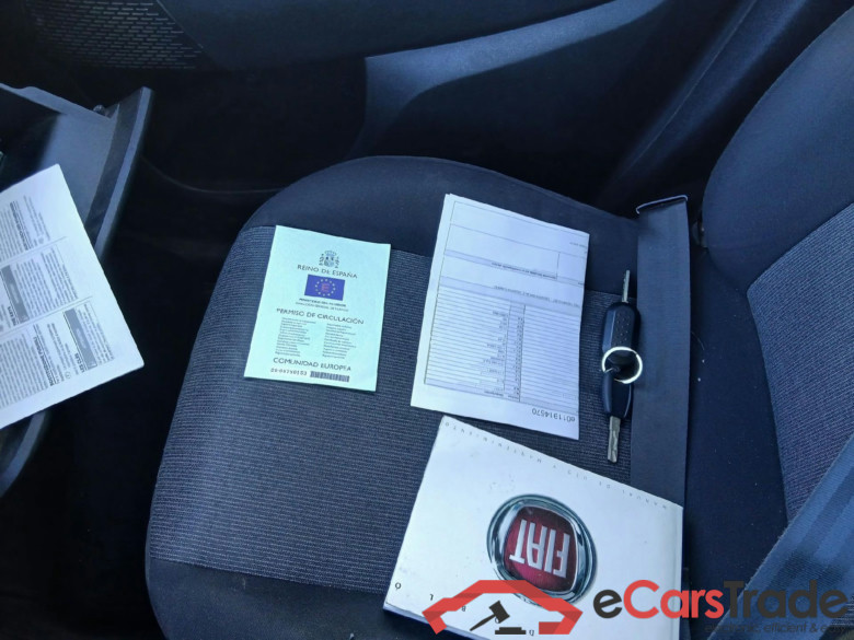 FIAT Doblò Cargo/2015/4P/furgón derivado de turismo Cargo SX 1.6 Mjet 66kW (90CV) (AC) #5