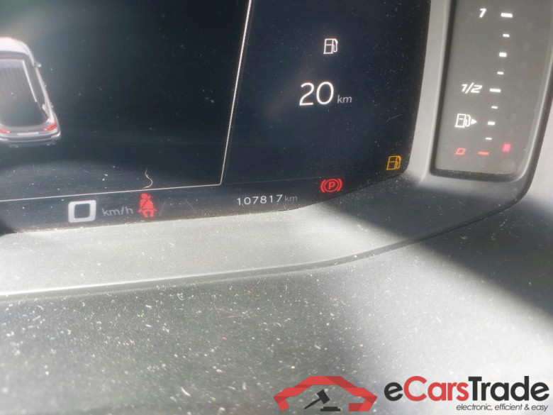 SEAT Arona / 2021 / 5P / todoterreno 1.0 TSI 81kW (110CV) Style XL(SP) #5