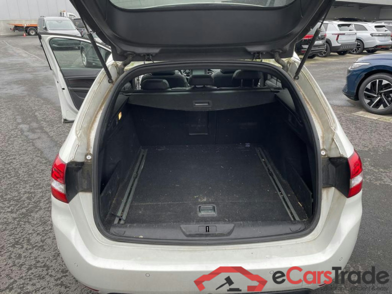 PEUGEOT 308 SW 1.2 PureTech GT Line STT #3