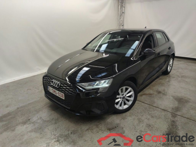 Audi A3 Sportback 2.0 30 TDi 85kW Attraction 5d