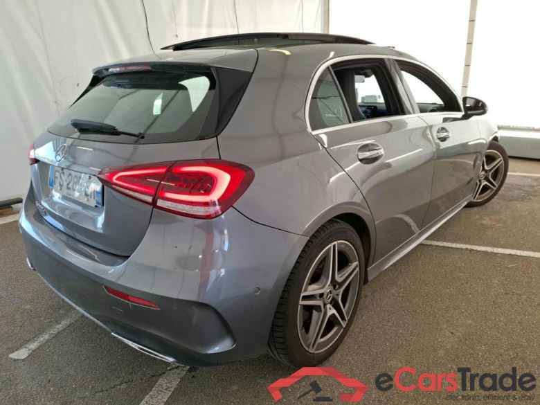 MERCEDES-BENZ Classe A Compact / 2018 / 5P / Berline A 220 d AMG Line 8G-DCT #3