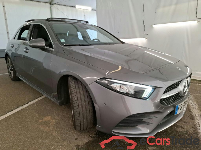 MERCEDES-BENZ Classe A Compact / 2018 / 5P / Berline A 220 d AMG Line 8G-DCT #4