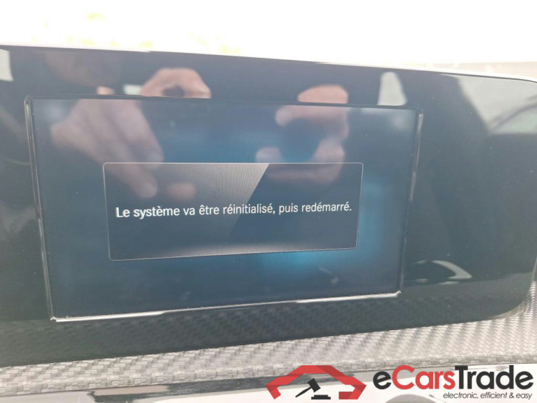 MERCEDES-BENZ CLA - Klasse 2.0 CLA 180 D BUS SOLUTION ESSENTIAL #3