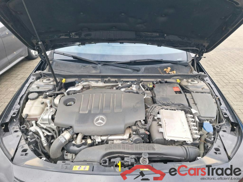 MERCEDES-BENZ CLA - Klasse 2.0 CLA 180 D BUS SOLUTION ESSENTIAL #4