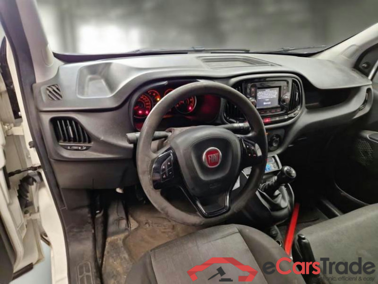FIAT DOBLÒ CARGO / 2014 / 4P / VETT. FURGONATA CH1 LOUNGE 1.6 MJET 105CV E6D SeS #3