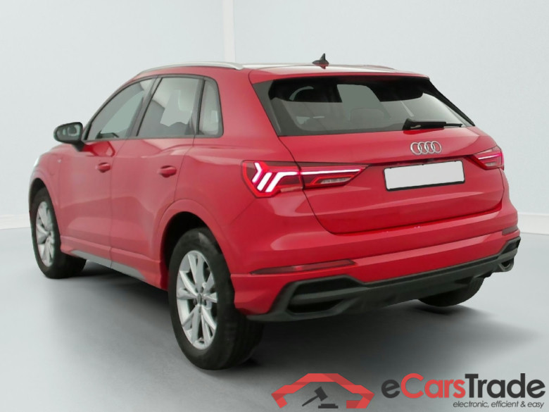 Audi Q3 S line 45 TFSIe 245 ch S tronic 6 #5