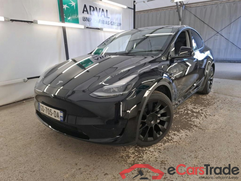 TESLA Model Y / 2021 / 5P / SUV RWD #2
